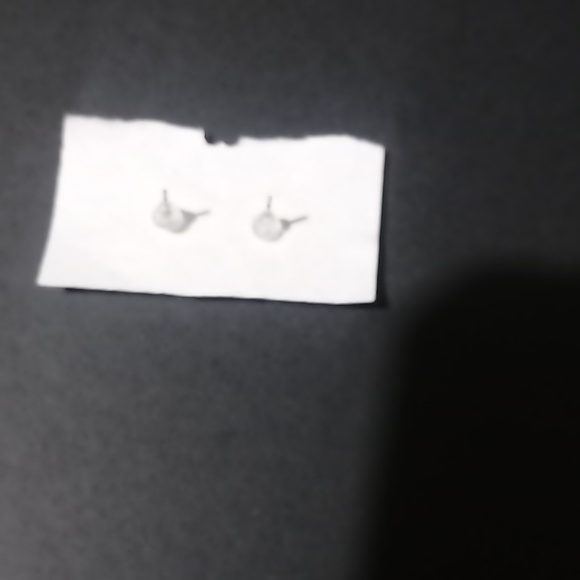 Tory Burch Earrings - Picture 2 of 2